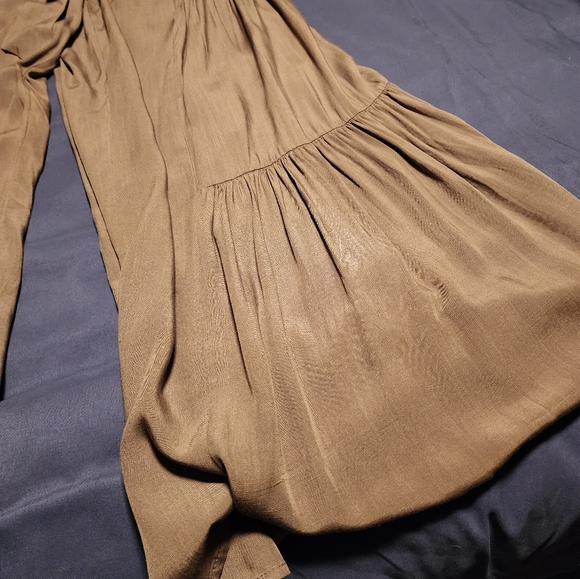 Wide leg slacks - Picture 3 of 4